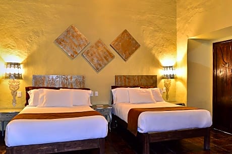 Deluxe Double Room with Two Double Beds