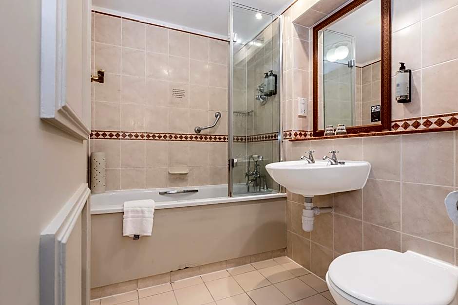 Winchester Wessex Hotel by Sunday