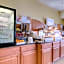 Holiday Inn Express & Suites Kansas City Sport Complex Area By IHG
