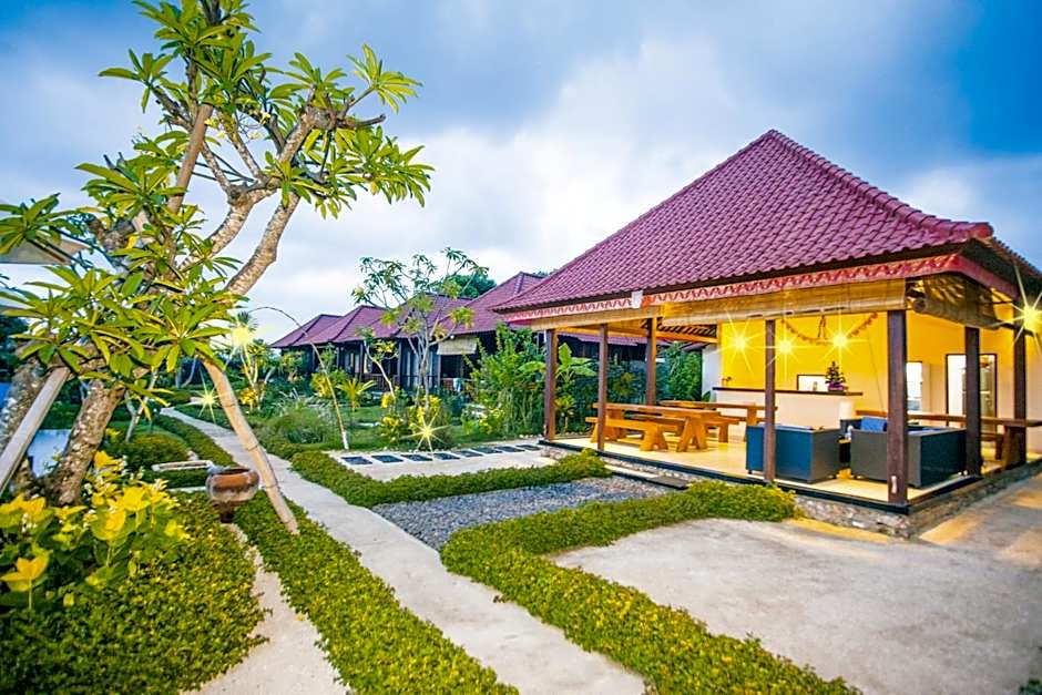 Dini D'Nusa Lembongan