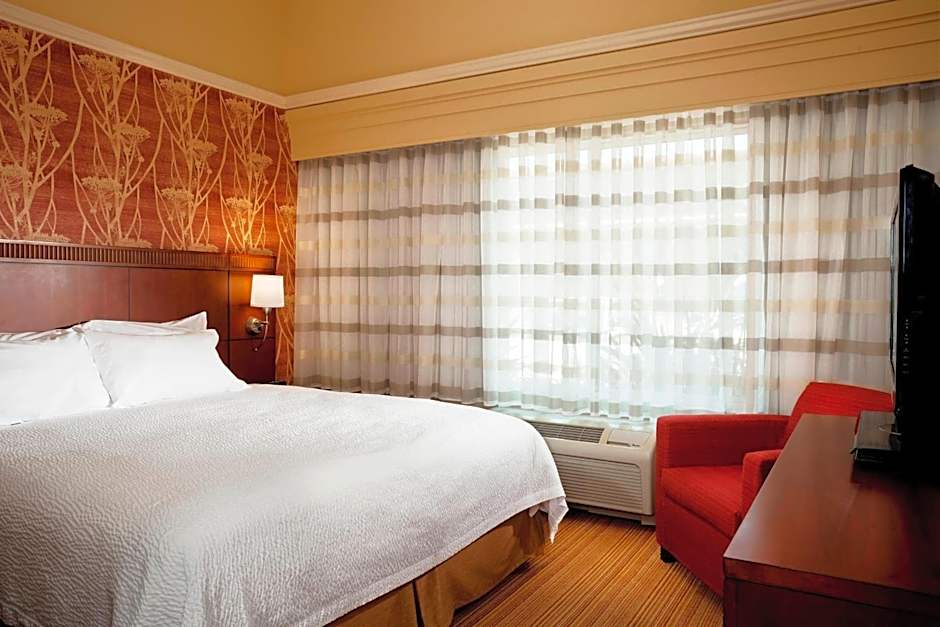 Courtyard by Marriott Ventura Simi Valley