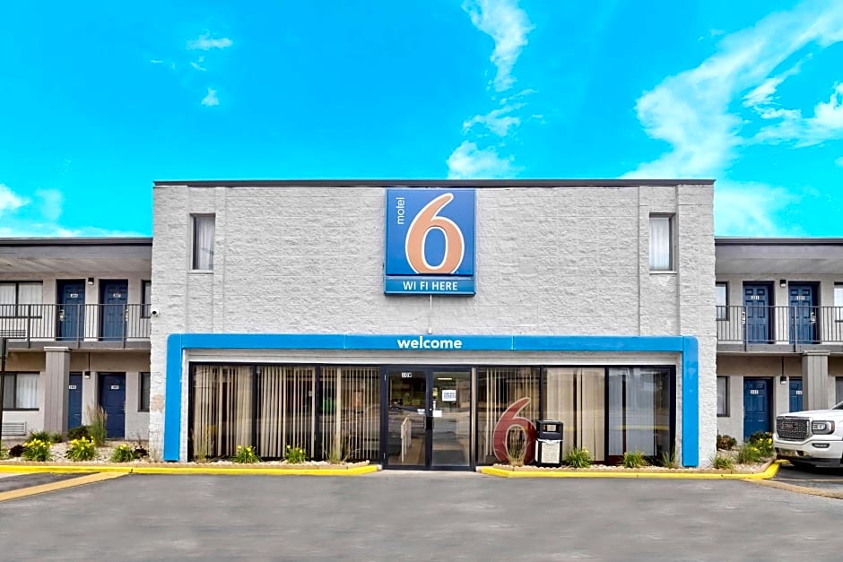 Motel 6-Villa Park, IL - Chicago West