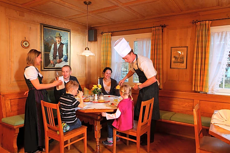 "Die Sonnigen" - Hotel und Familienspaß