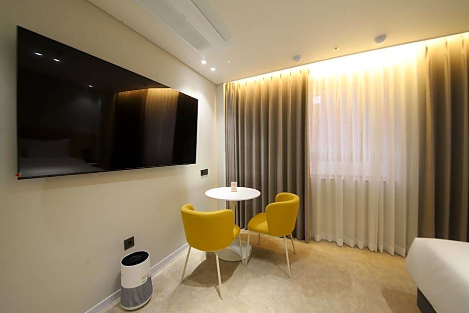 Asherah Villa d' aqua Hotel