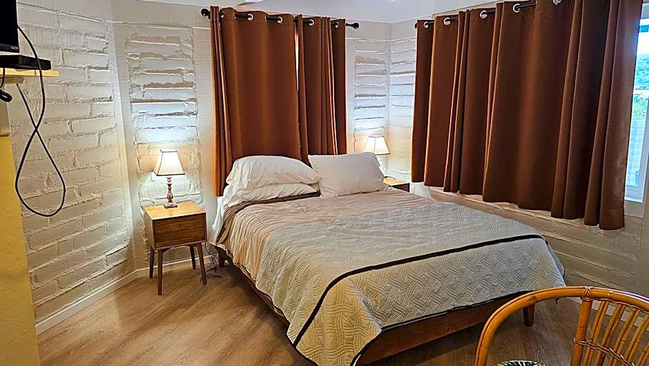 Little European Lodge