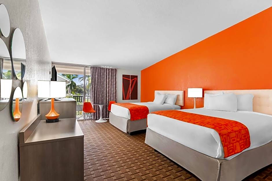 Howard Johnson by Wyndham Vero Beach / Downtown