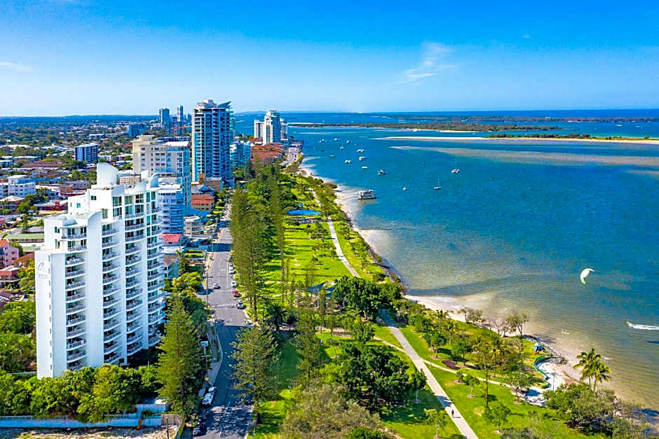 Crystal Bay On The Broadwater