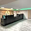La Quinta Inn & Suites by Wyndham Indianapolis Airport Lynhurst