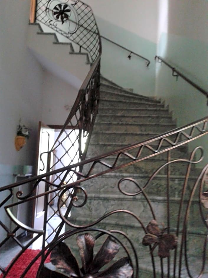 B&B bread and fantasy