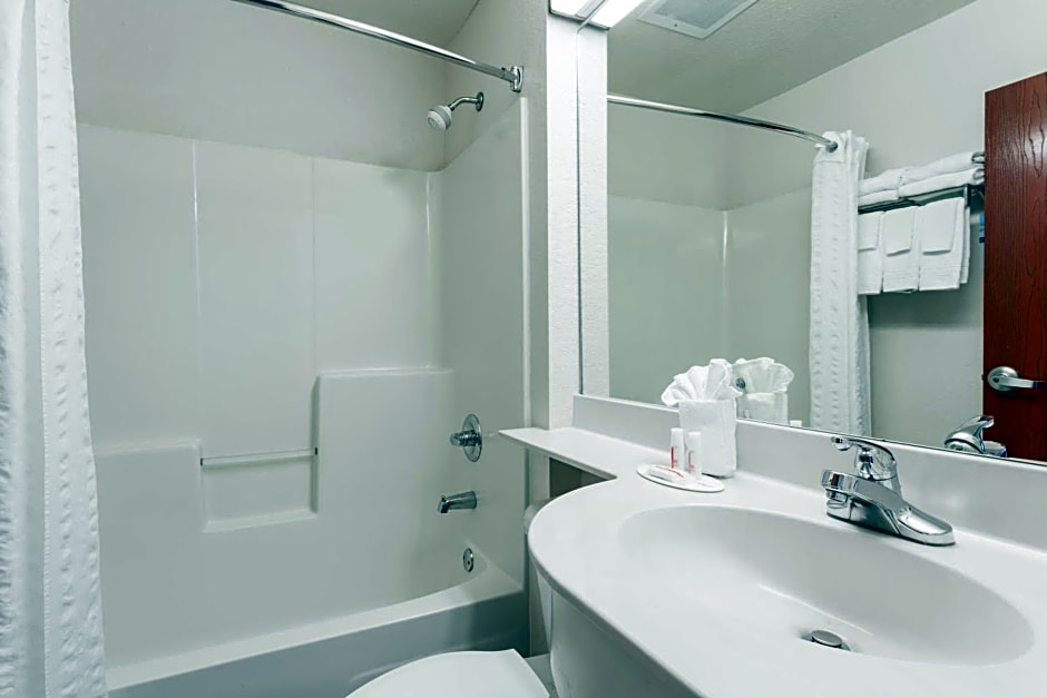 Microtel Inn & Suites By Wyndham Marianna