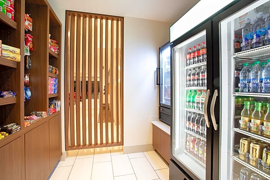 Holiday Inn Express & Suites Sterling By IHG