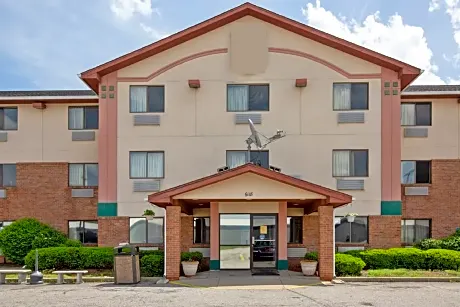 OYO Hotel Portage I-94