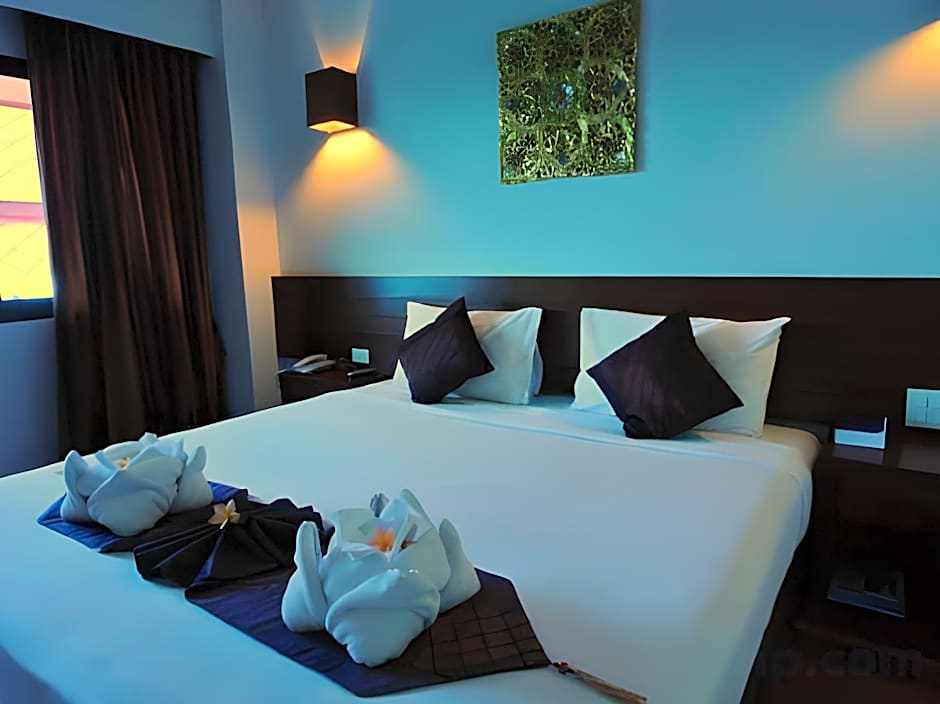 The Ligor City Hotel