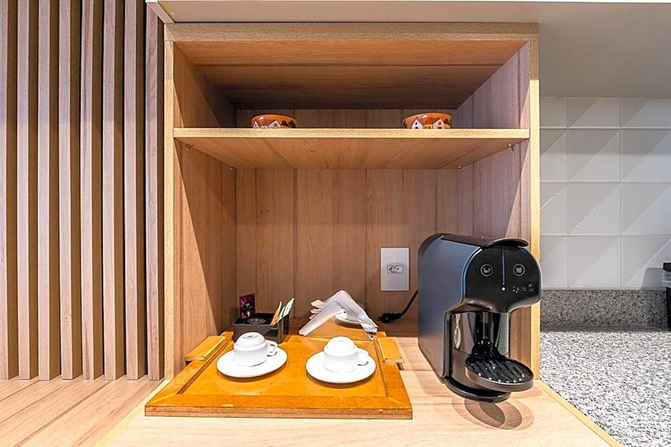 Studios modernos e completos ao lado da estação Vila Mariana