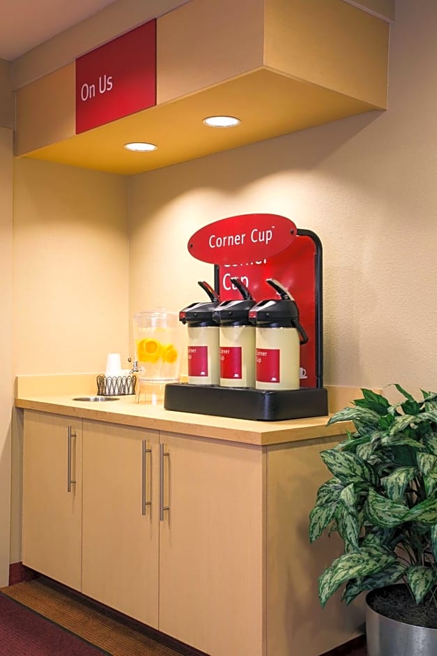 Sonesta Simply Suites Phoenix Scottsdale