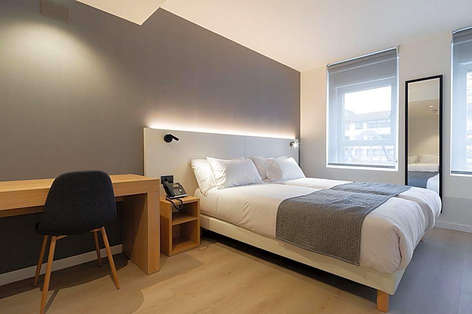 Hotel Distrito Oeste