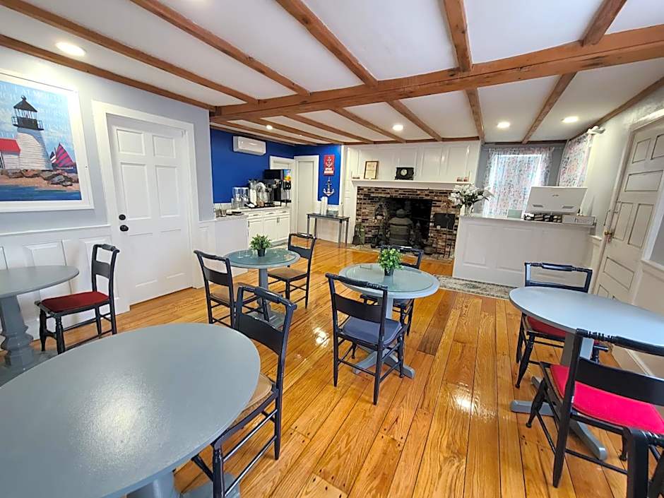 Olde Tavern Motel and Inn - Cape Cod