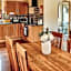 Heartsease Lodges