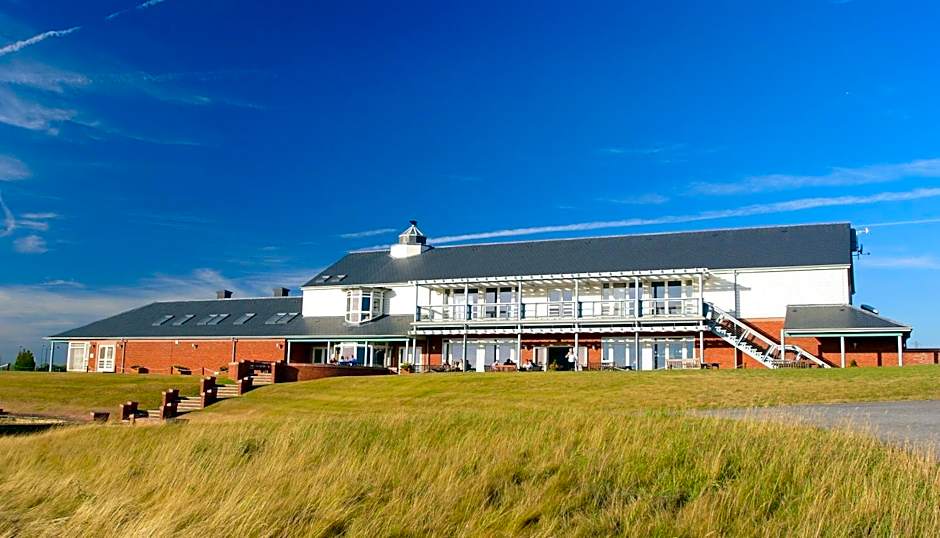 Wychwood Park Hotel and Golf Club