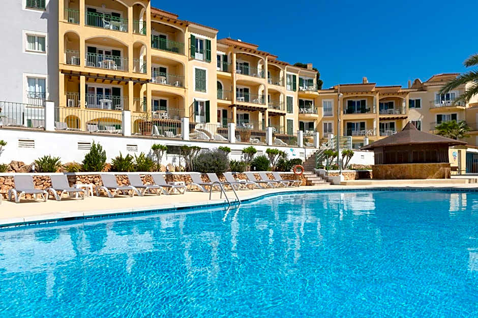 Aparthotel Ona Cala Pi Club