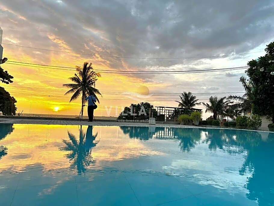 PoolVillaPattaya next to the sea