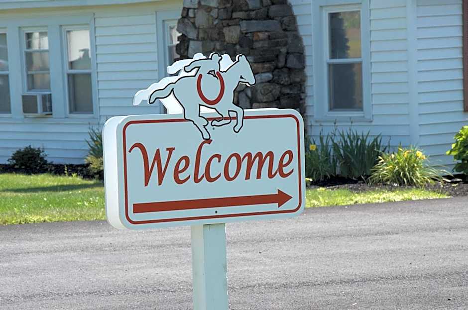 Sara Glen Motel - Saratoga Springs-Glens Falls