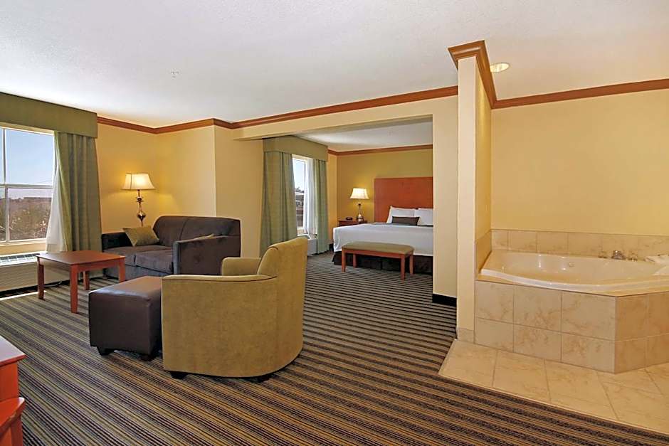 Best Western Plus Seawall Inn & Suites By The Beach