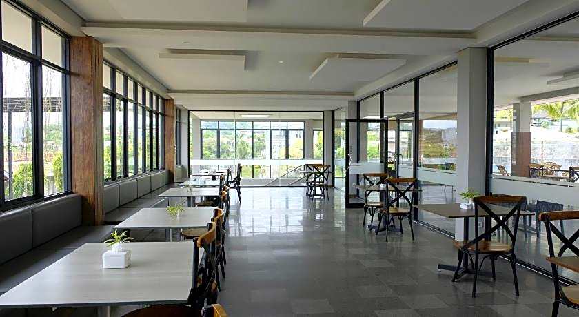 Kuraya Hotel Residence