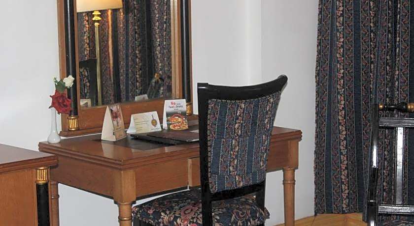 Hotel Mehran