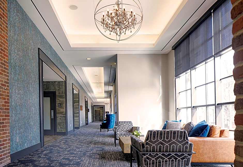 Archer Hotel Boston/Burlington