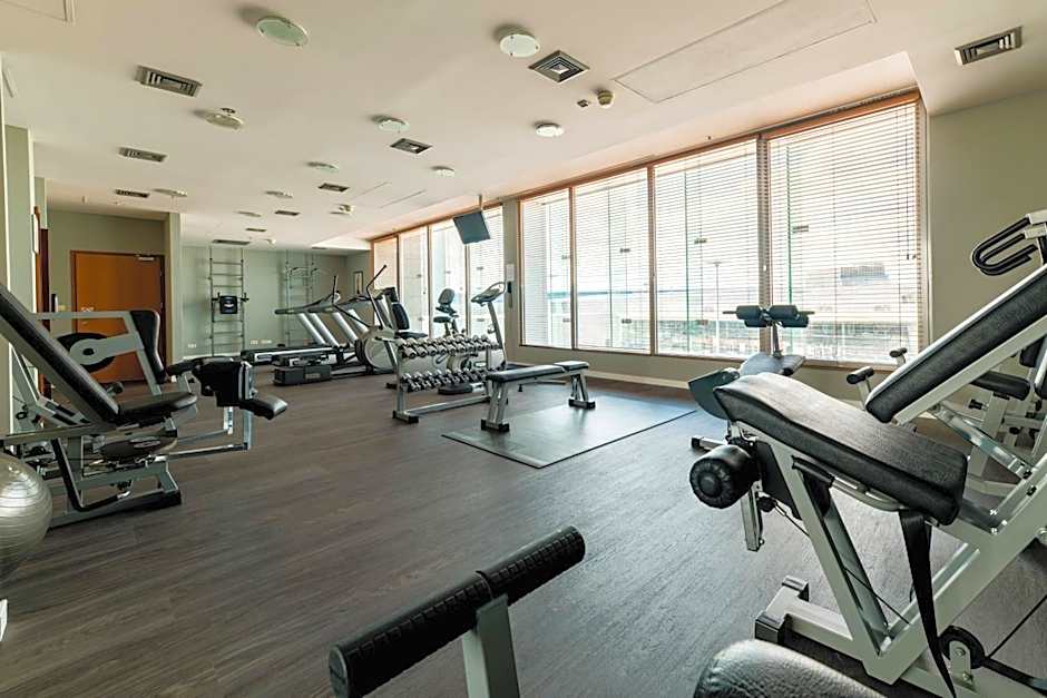 Courtyard by Marriott Warsaw Airport