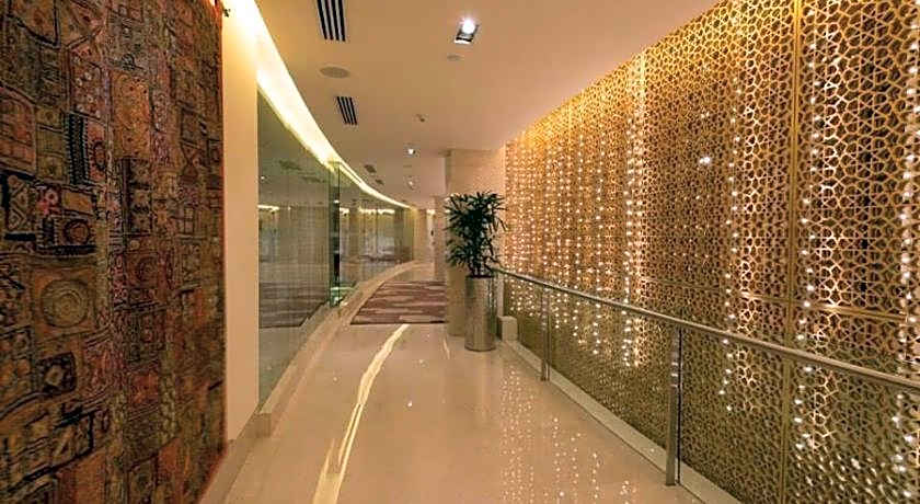 Trident, Bandra Kurla, Mumbai
