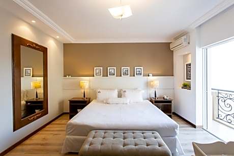 King Suite with Spa Bath