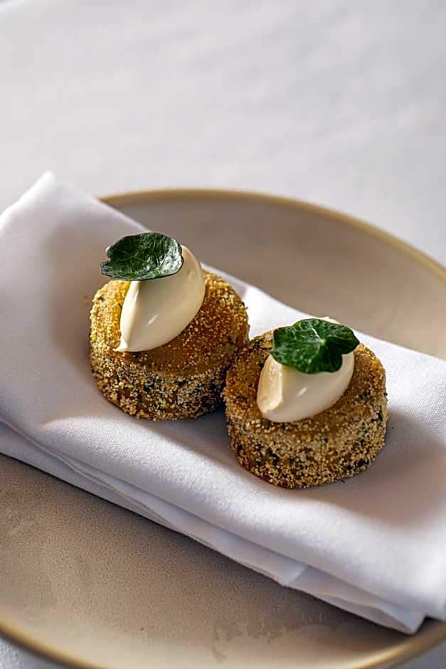 Mingary Castle - Restaurant with Rooms