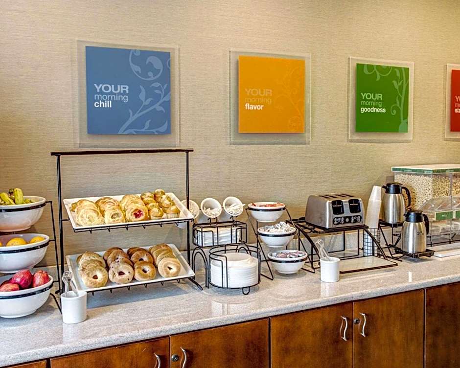 Comfort Inn & Suites North Greenfield