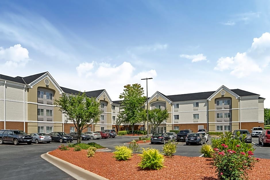 Candlewood Suites Huntersville-Lake Norman Area