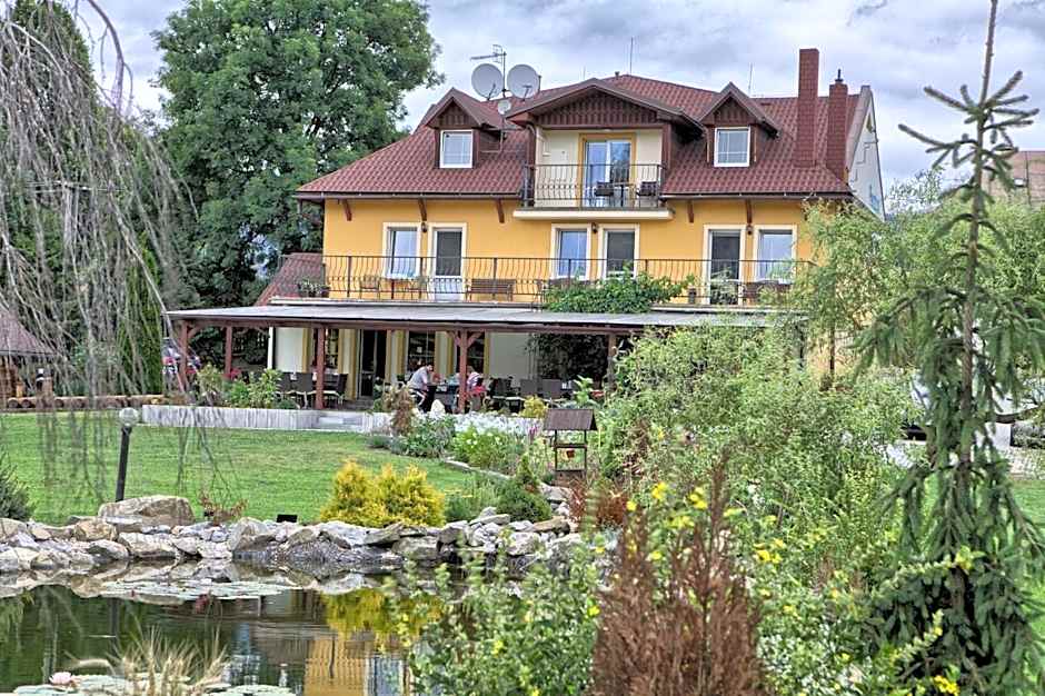 Penzión Fantázia Michalová - Brezno-Muránska planina