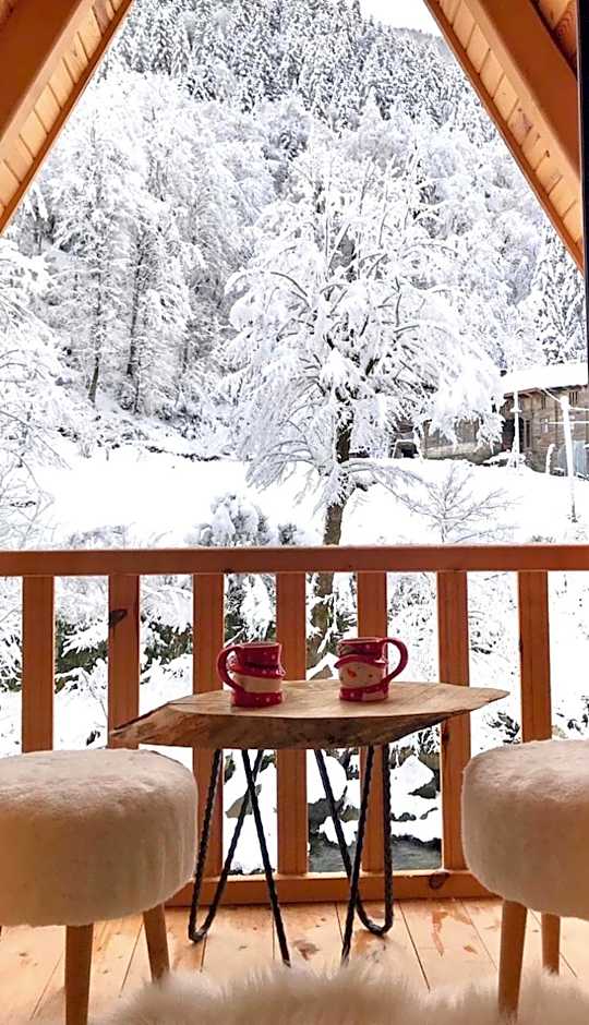 Foga Bungalov – Çamlihemsin, WI