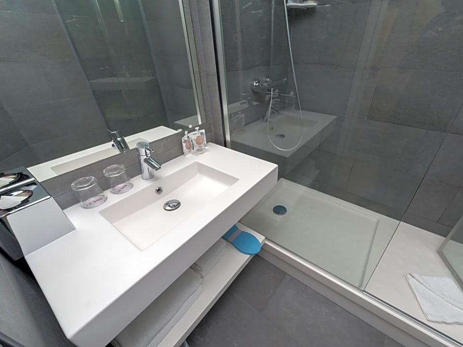 Hotel Le 209 Paris Bercy