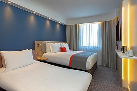 Standard Room with Free Hot Breakfast