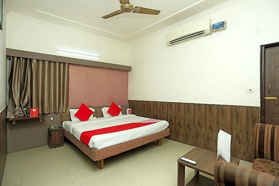 Hotel O Sai President