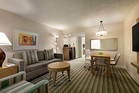 Double Suite with Pool View
