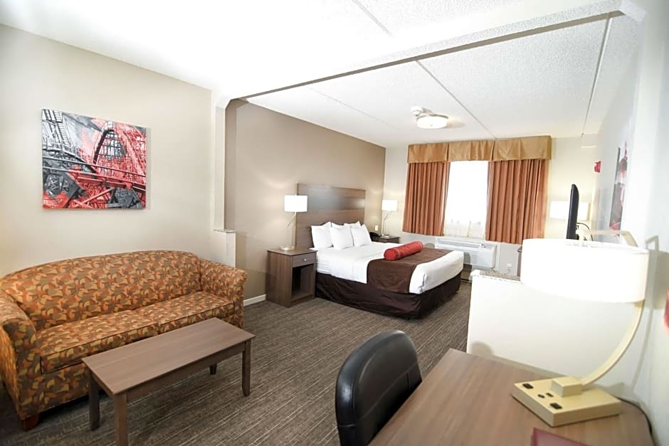 Best Western Plus Sandusky Hotel & Suites