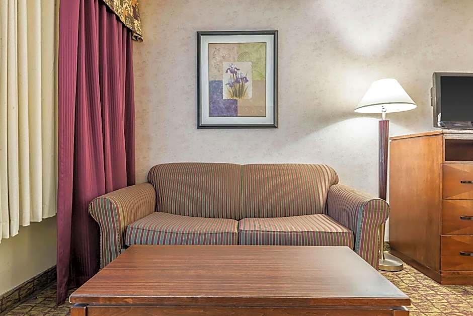 The Hamburg Hotel
