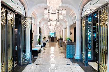 The Wellesley Knightsbridge, a Luxury Collection Hotel, London