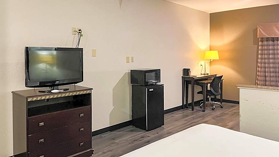 Studio 6 Suites Houston, TX - Spring