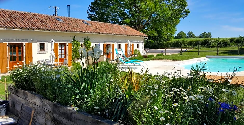 La Vieille Gorce Gîtes in the Vienne