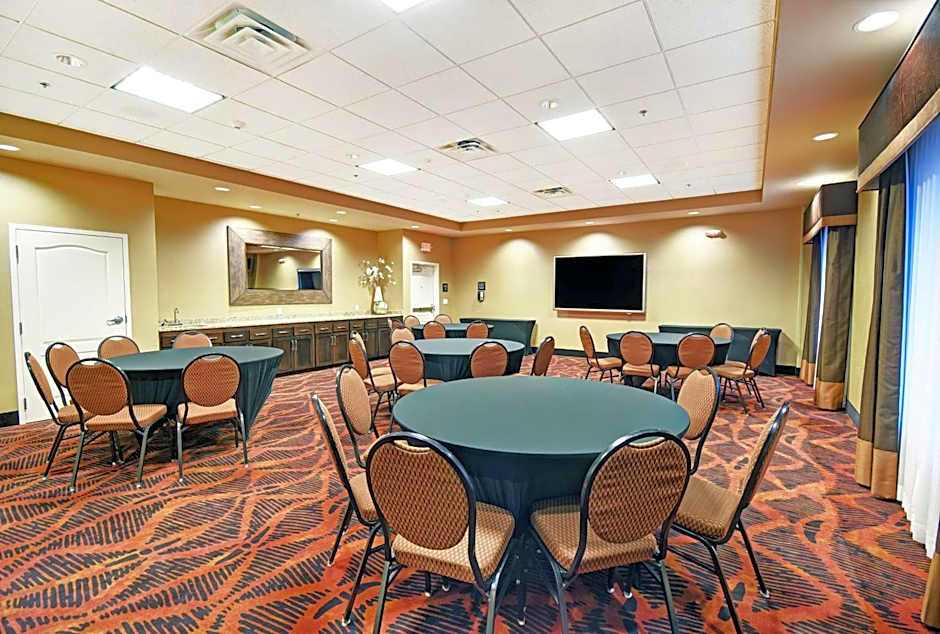 Hampton Inn By Hilton & Suites Milwaukee/Franklin