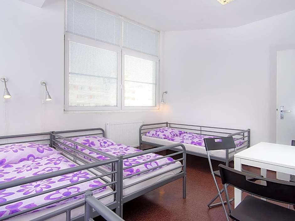 Hostel BOHEMIA