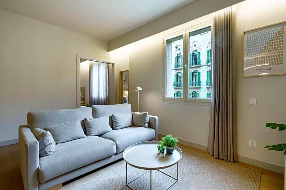 Fisa Rentals Ramblas Apartments